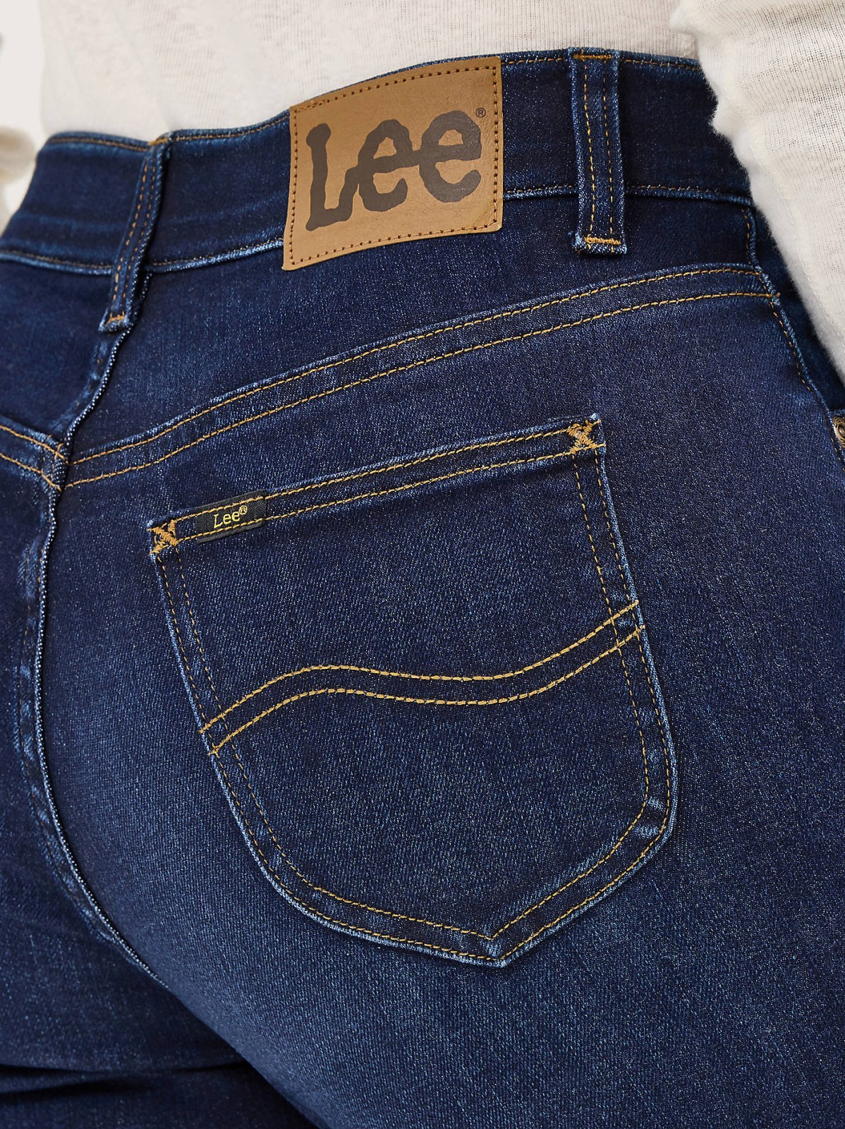 Women's Ultra Lux Comfort with Flex Motion Bootcut Jean - view 5