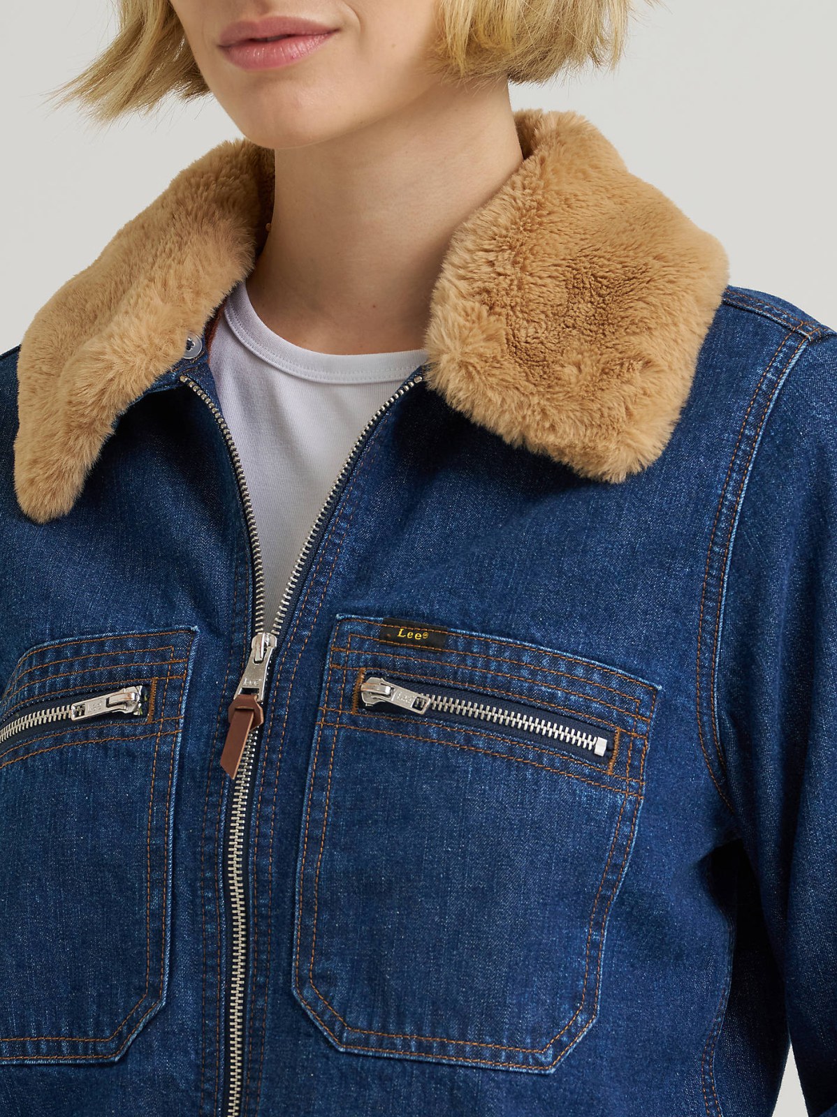 Women's Premium Removable Fur Collar Denim Jacket - view 4