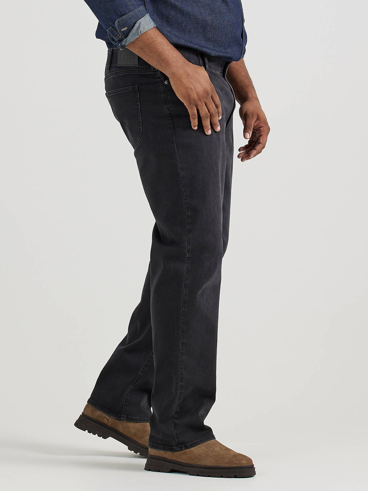 Men's Extreme Motion MVP Relaxed Straight Jean (Big & Tall) - view 4