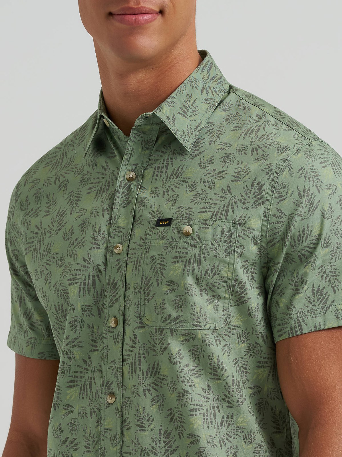 Men's Leaves Print One Pocket Button Down Shirt - view 3