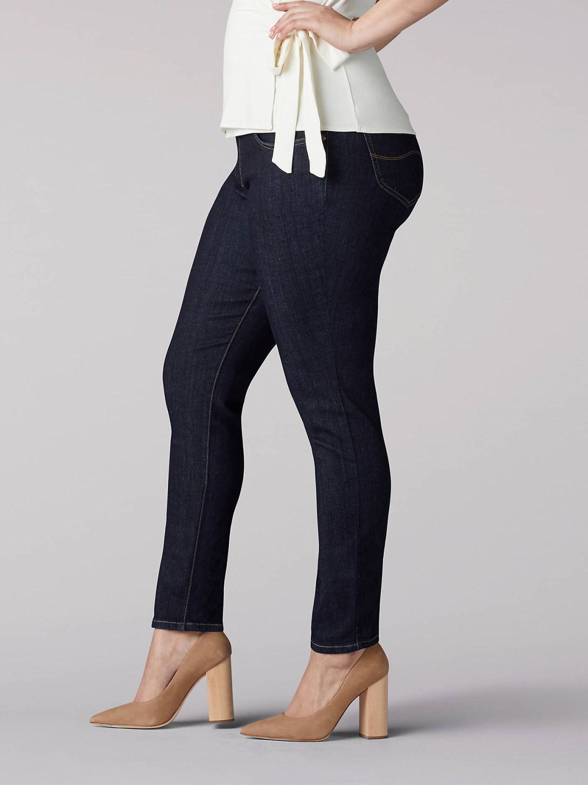 Women’s Sculpting Slim Fit Skinny Pull-On Jean (Plus) - view 3