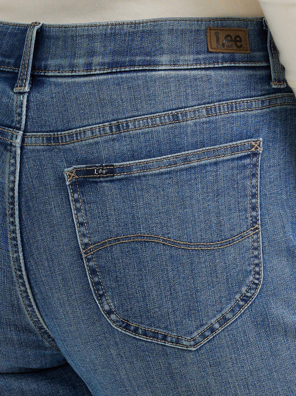 Women's Ultra Lux Comfort with Flex Motion Straight Jean (Plus) - view 6