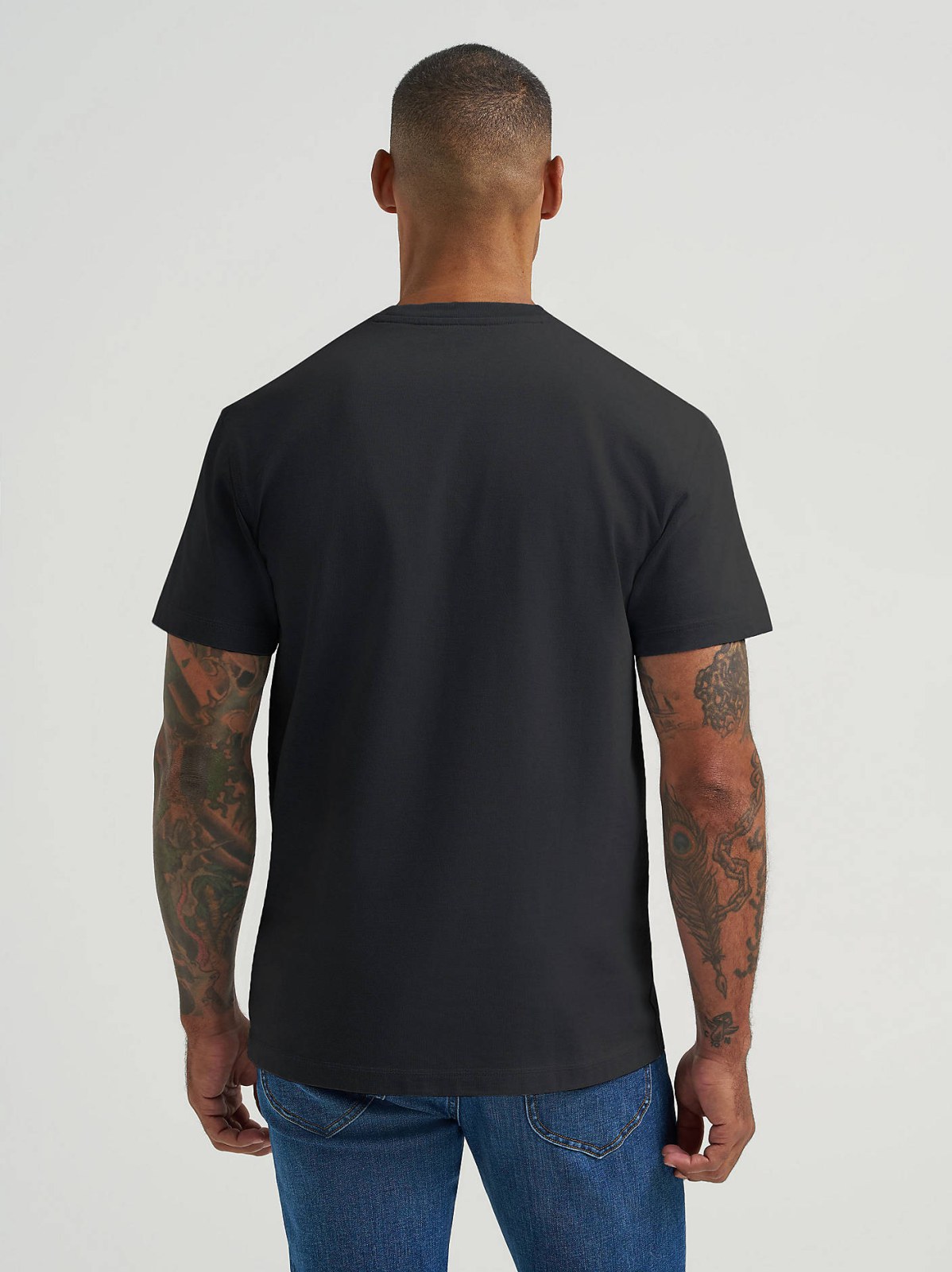 Men's Relaxed Fit Heavyweight Pocket Tee - view 2