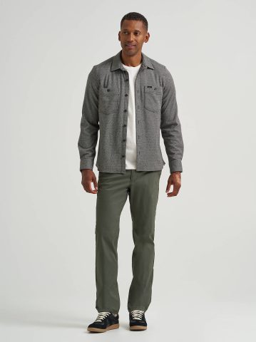 Men's Extreme Motion Slim Fit Khaki Pant