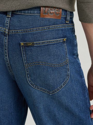 Men's Legendary Relaxed Straight Jean with SoftAge™