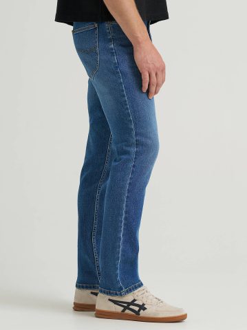 Men's Legendary Regular Straight Jean with SoftAge™