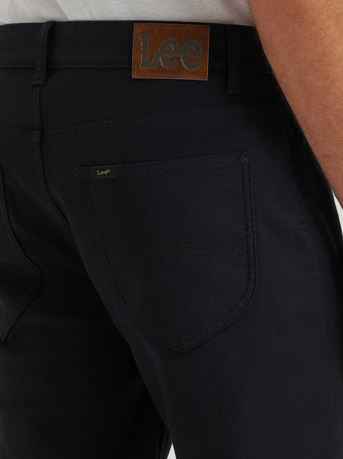 Men's Legendary Regular Taper Pant - view 5