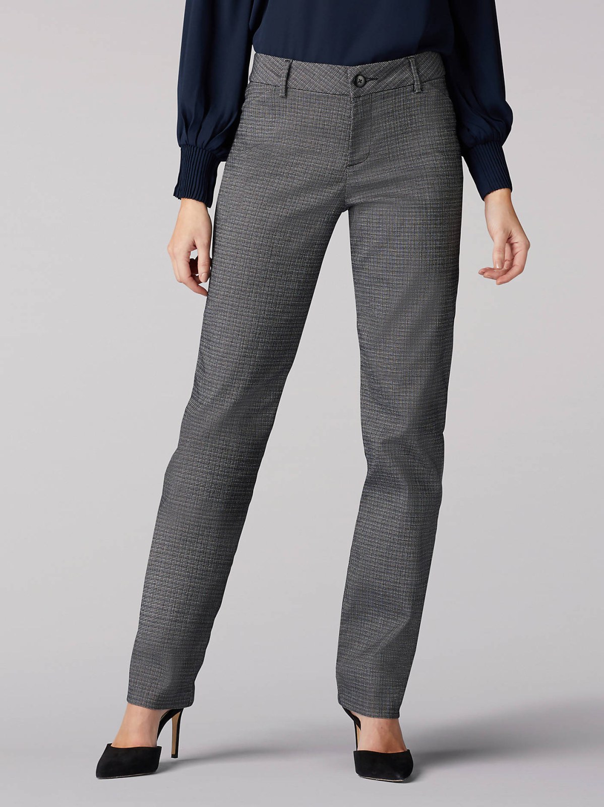Women's Wrinkle Free Relaxed Fit Straight Leg Pant