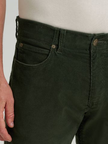 Men's Extreme Motion Corduroy Straight Taper Pant