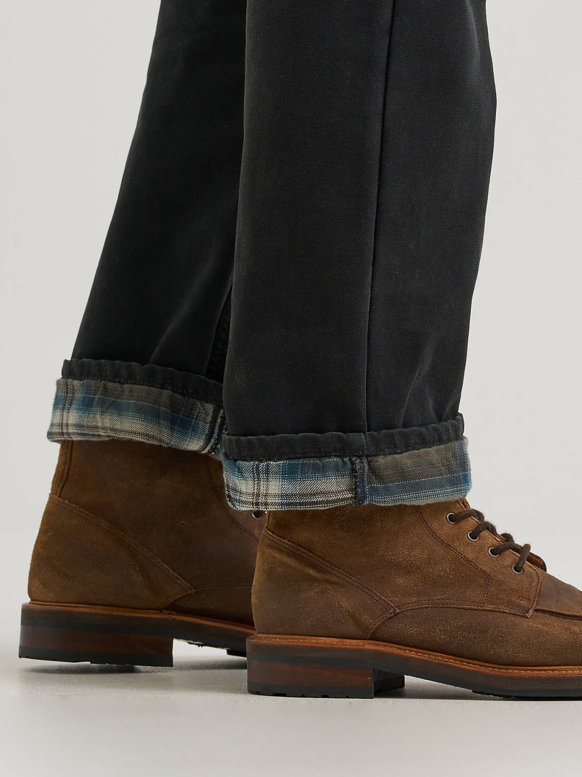 Men's Legendary Relaxed Fit Flannel and Fleece Lined Jean - view 5