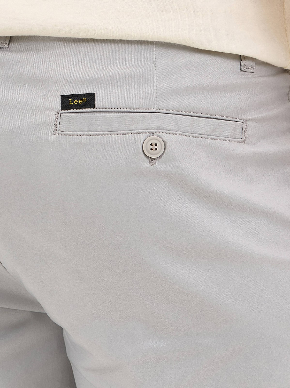 Men's Extreme Motion 7" Flat Front Short - view 5