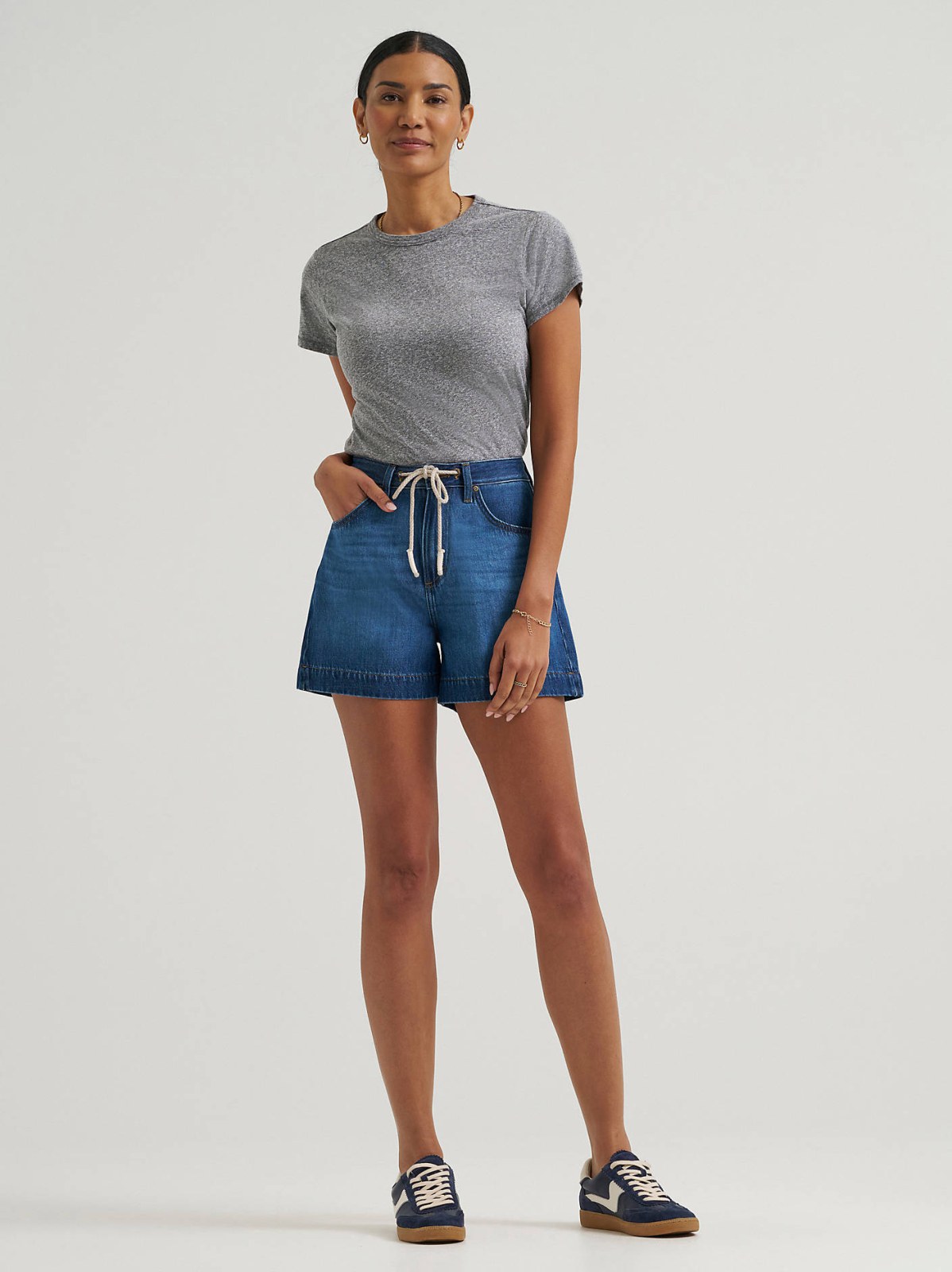 Women's Legendary Loose Drawstring Short