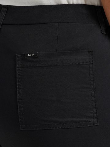 Women's Ultra Lux Comfort with Flex-to-Go Relaxed Fit Cargo Short (Plus)