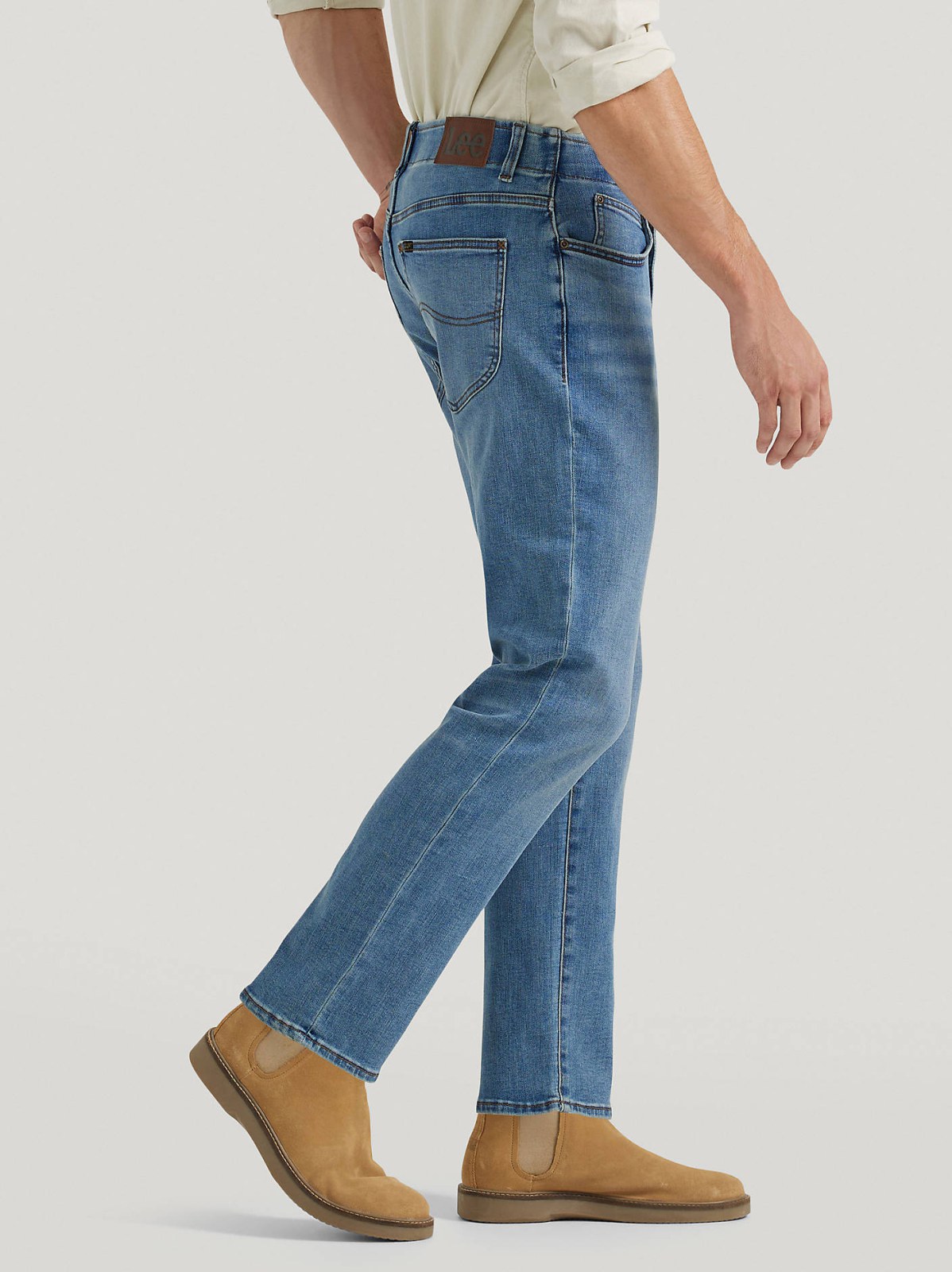 Men's Extreme Motion Straight Fit Tapered Leg Jean - view 4