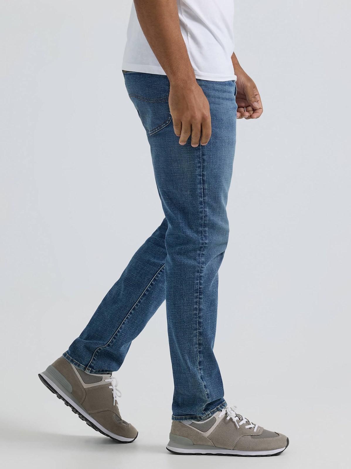 Men's Extreme Motion Regular Taper Jean - view 4