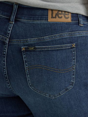 Women's Ultra Lux Comfort with Flex Motion Bootcut Jean (Plus)