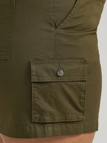 Women's Ultra Lux Comfort with Flex-to-Go Relaxed Fit Cargo Short (Plus)