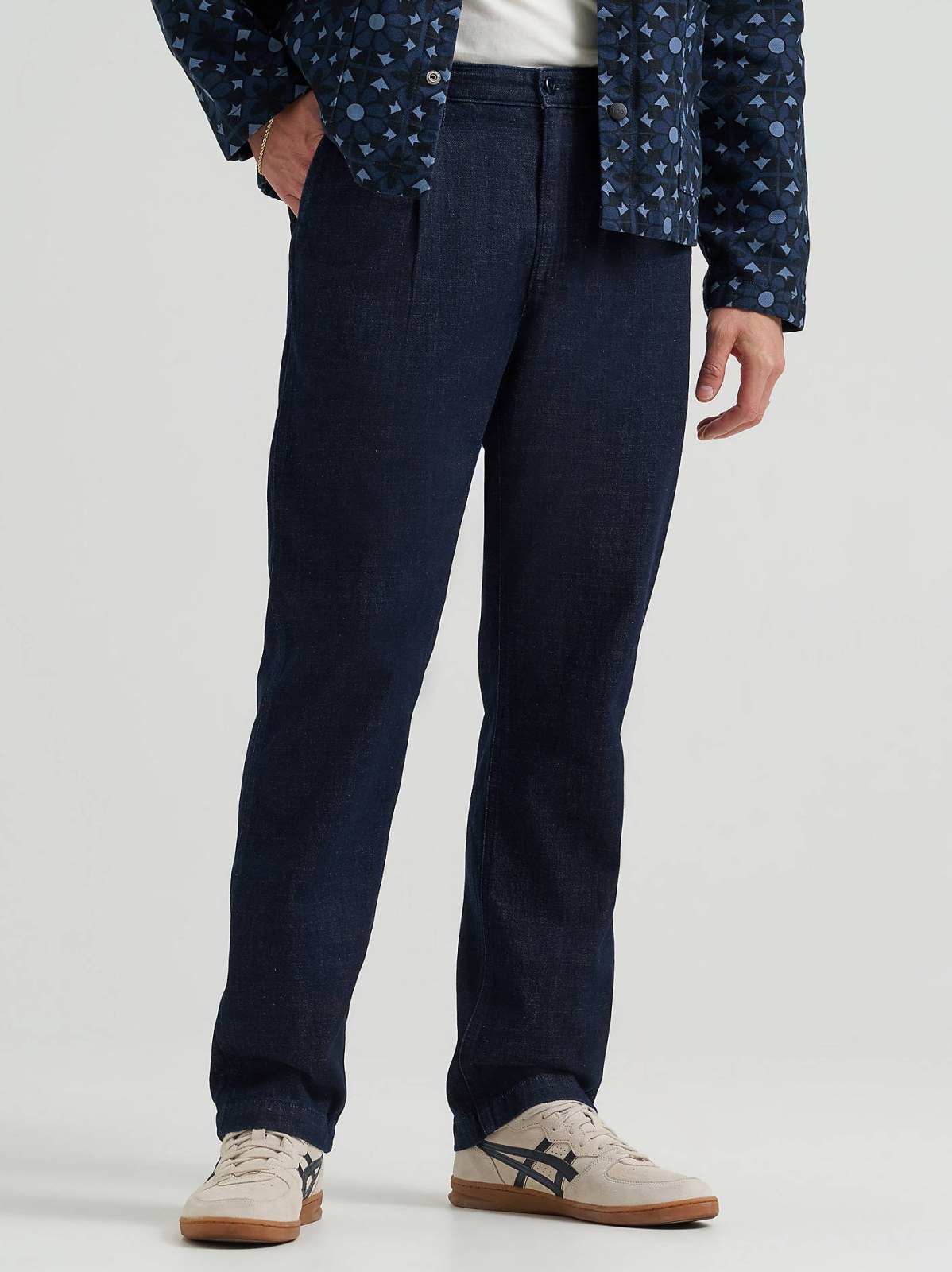 Men's Relaxed Pleated Chino Pant - view 2