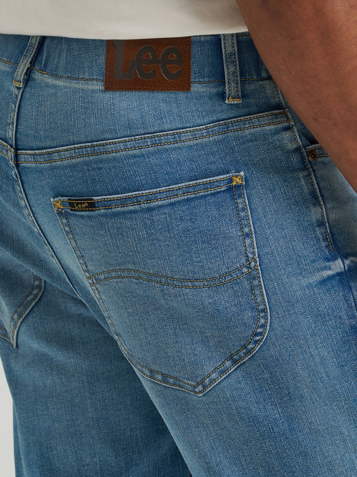 Men's Extreme Motion Slim Bootcut Jean - view 6