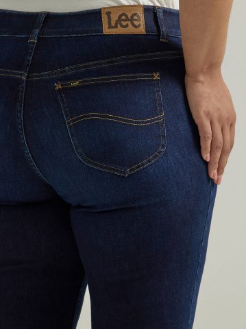 Women's Ultra Lux Comfort with Flex Motion Bootcut Jean (Plus)