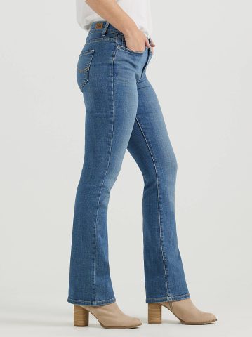 Women's Ultra Lux Comfort with Flex Motion Bootcut Jean