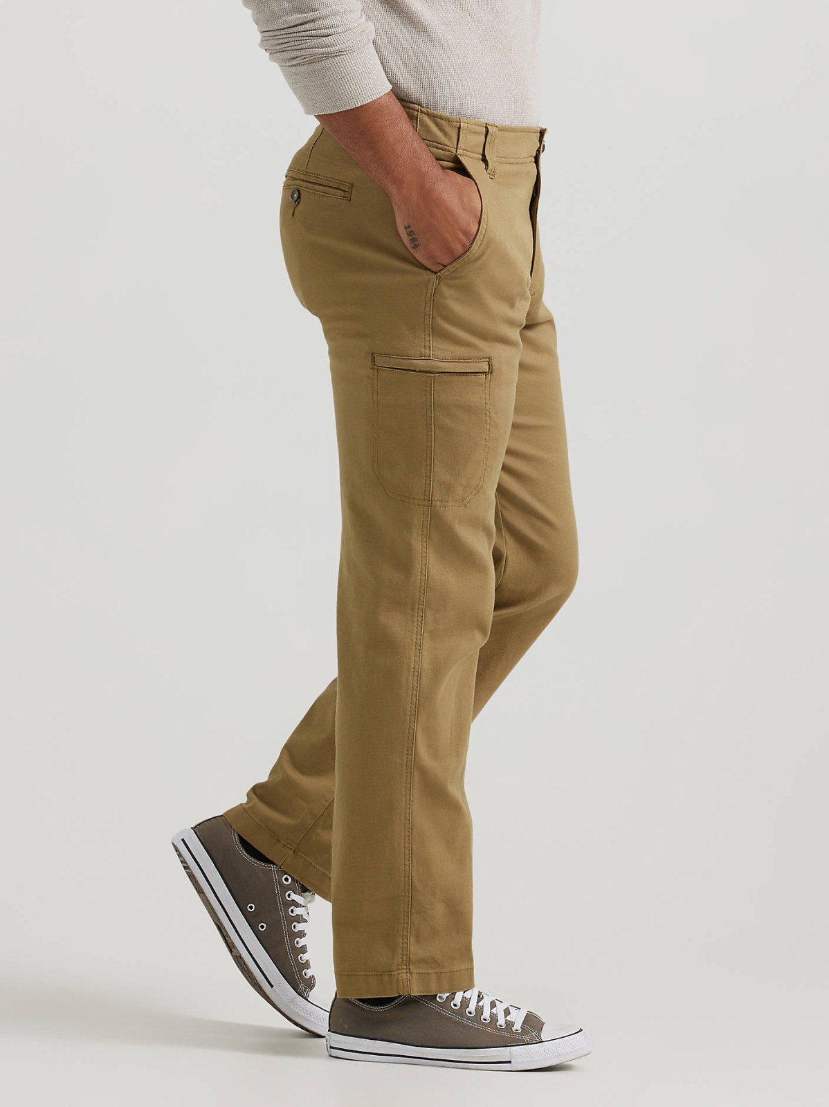 Men's Extreme Motion Straight Fit Cargo Pant - view 4