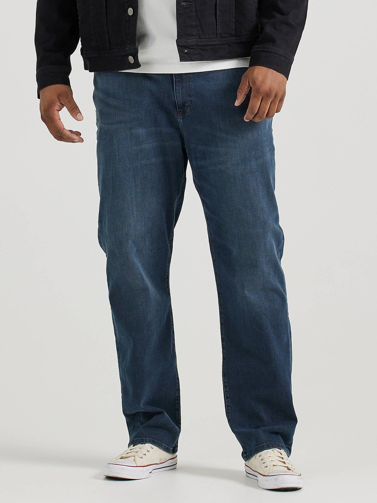 Men's Extreme Motion MVP Relaxed Straight Jean (Big & Tall) - view 2
