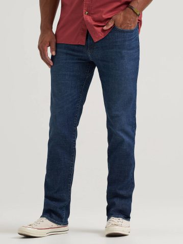 Men's Extreme Motion Regular Straight Jean with Cool Temp Technology