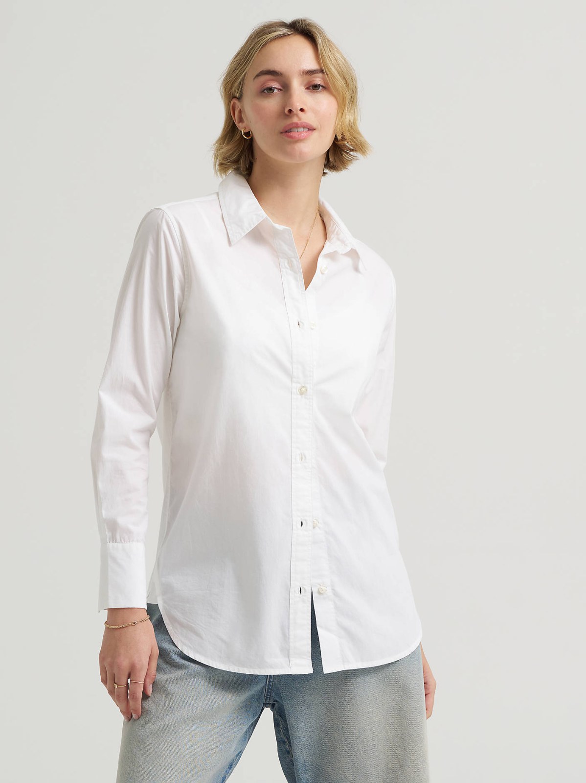Women's Classic Pocketless Button Down Shirt