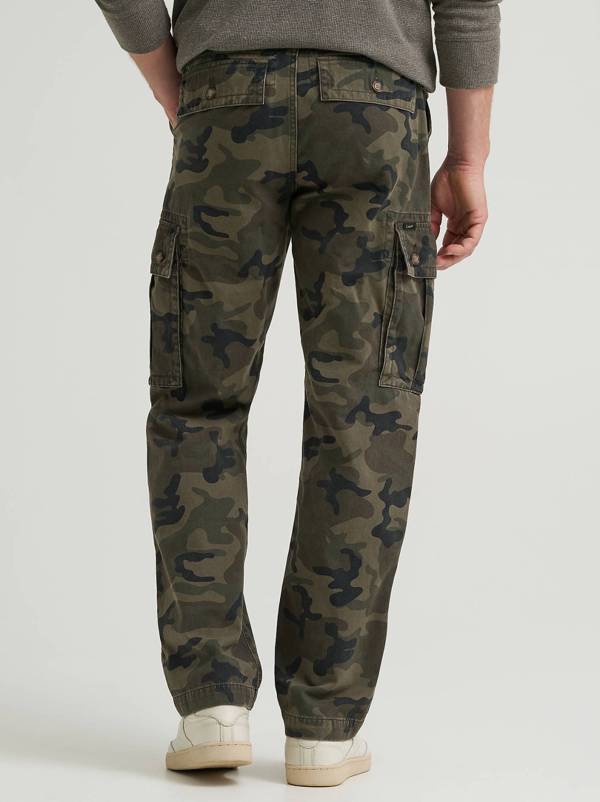 Men's Legendary Loose Straight Cargo Pant - view 3