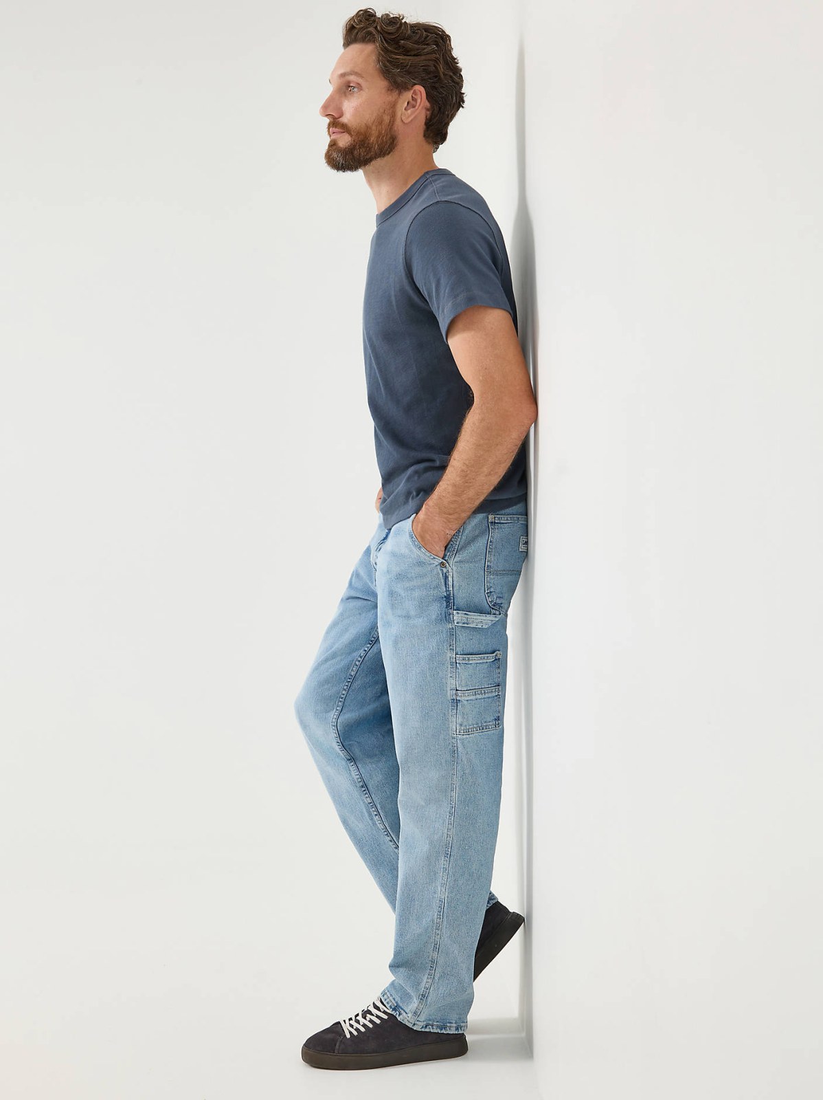 Men's Legendary Workwear Loose Fit Carpenter Jean - view 8