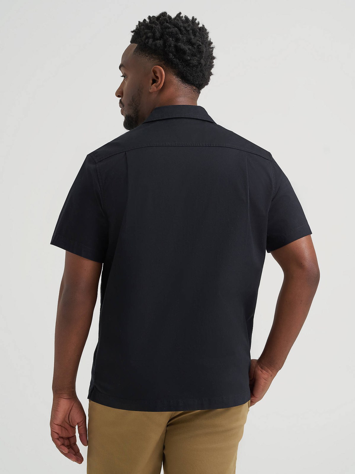 Men's Short Sleeve Relaxed Fit Button Down Workshirt - view 2