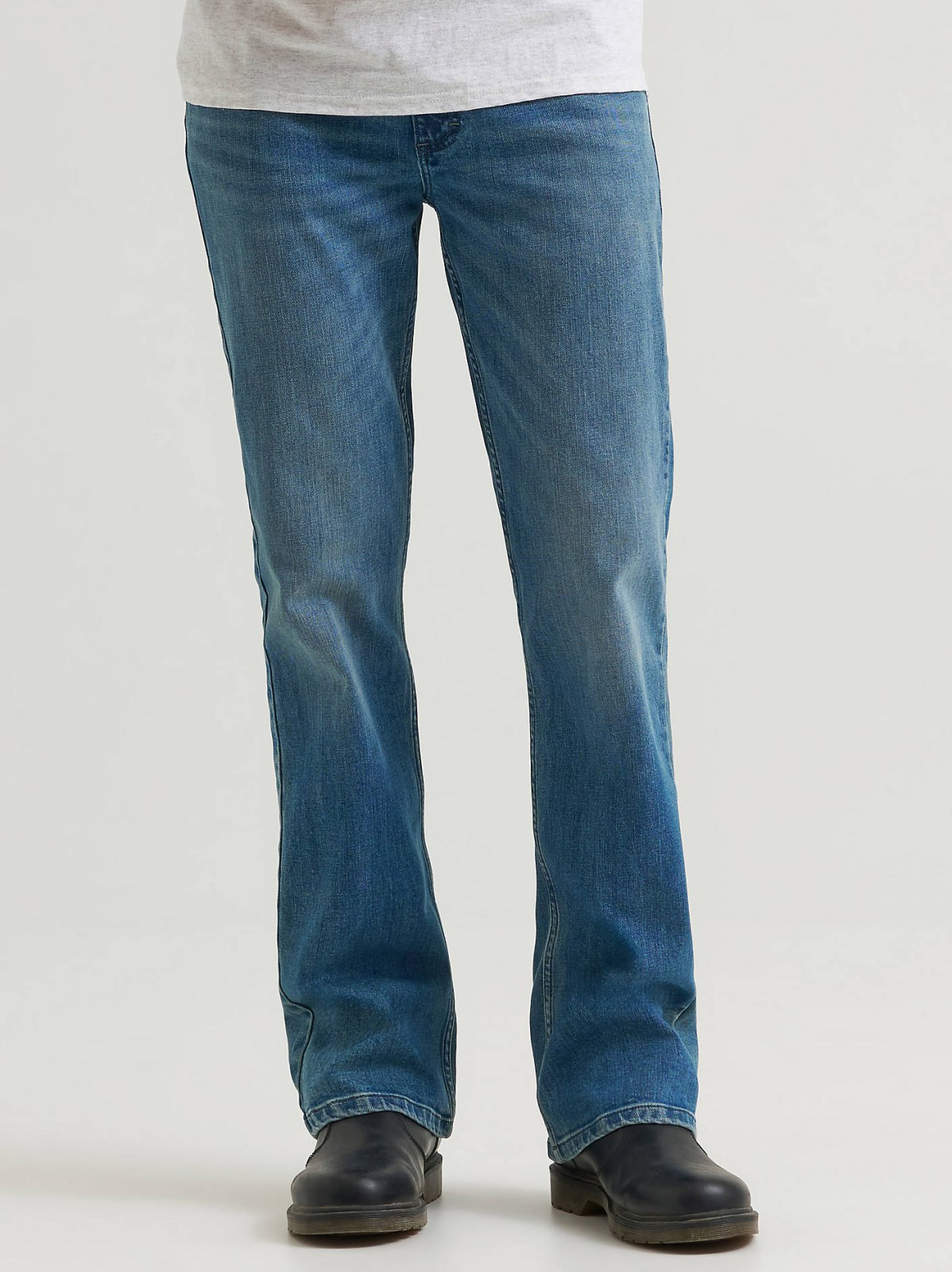 Men's Legendary Bootcut Jean - view 2