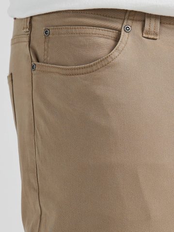 Men's Extreme Motion Straight Fit Tapered Leg Jean (Big & Tall)