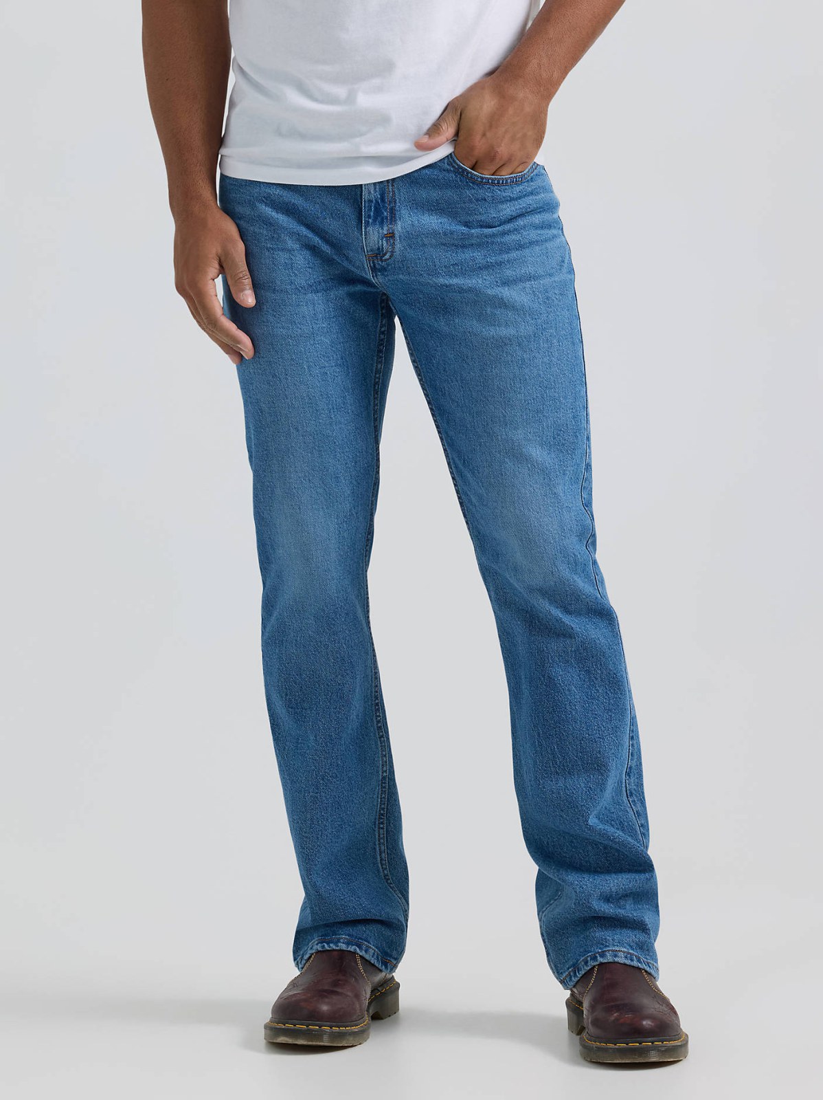 Men's Legendary Bootcut Jean - view 2