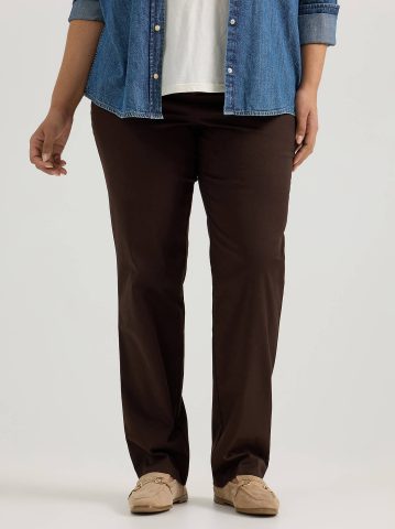 Women's Wrinkle Free Relaxed Fit Straight Leg Pant (Plus)