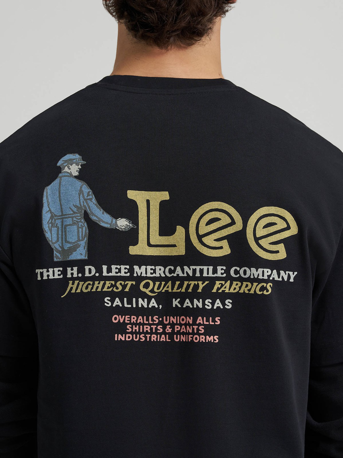 Men's Premium Logo Mercantile Company Graphic Tee - view 4