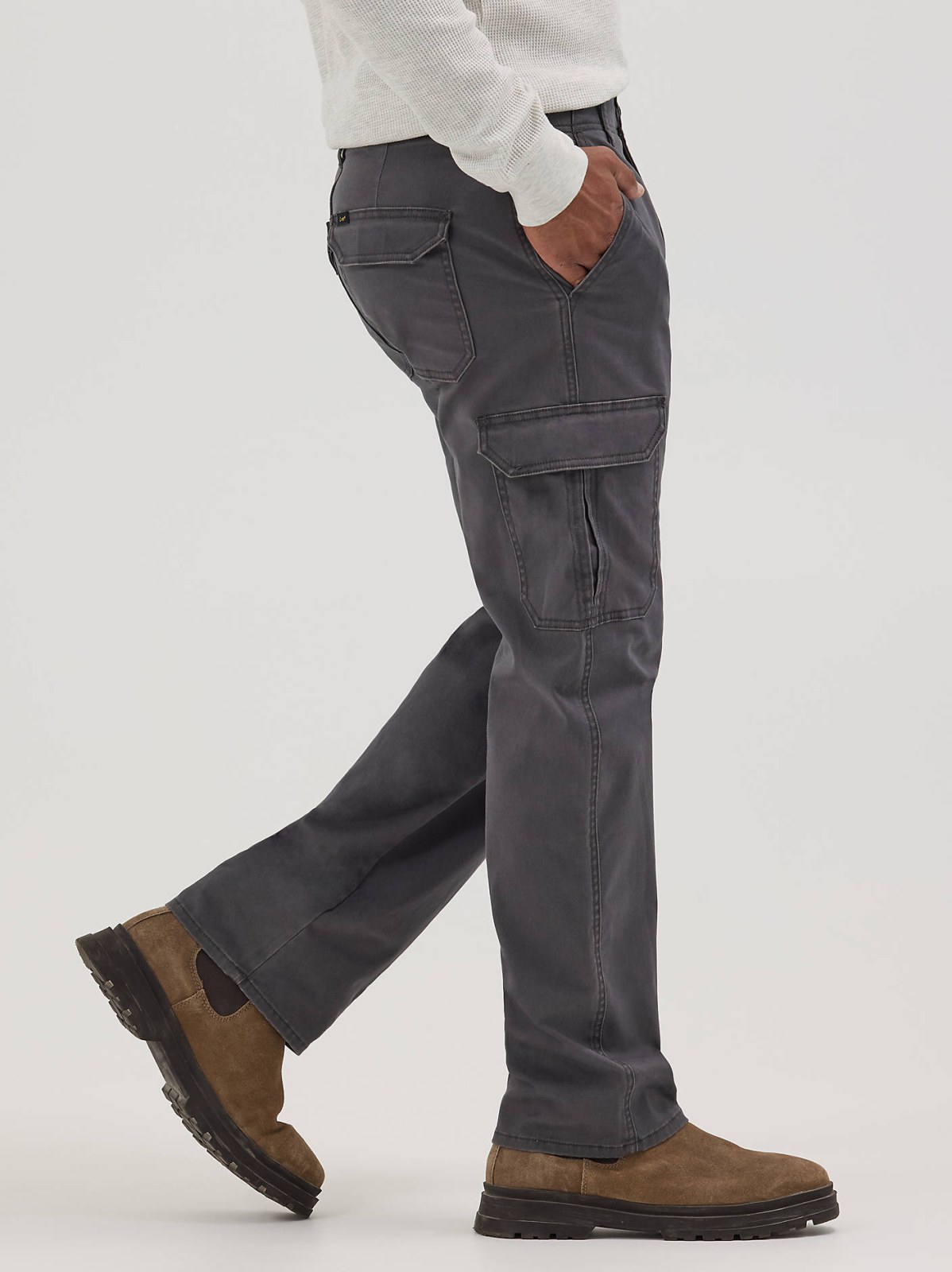 Men's Extreme Motion MVP Straight Fit Cargo Pant - view 4