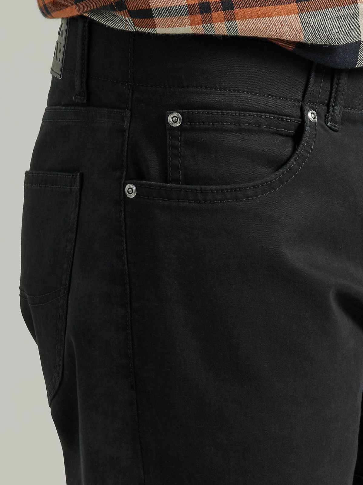 Men's Extreme Motion Athletic Tapered Leg Jean - view 5