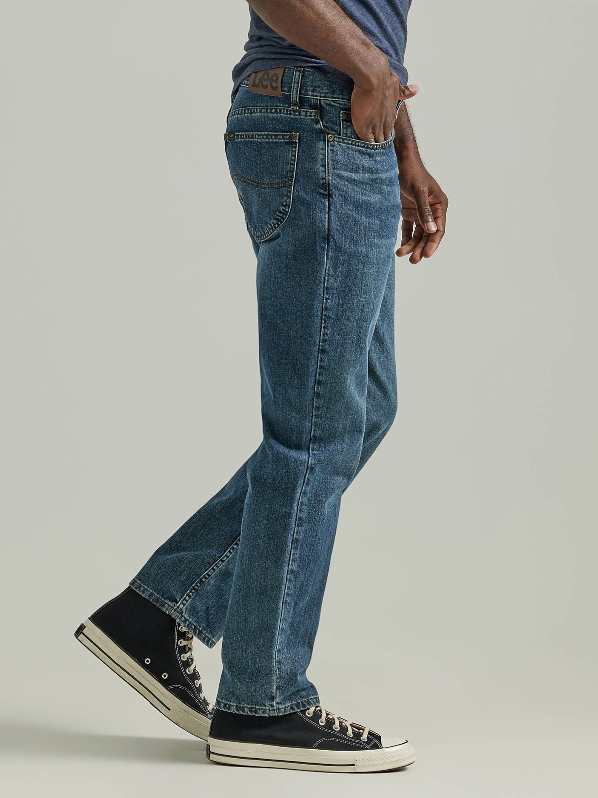 Men's Legendary 100% Cotton Relaxed Straight Jean - view 4