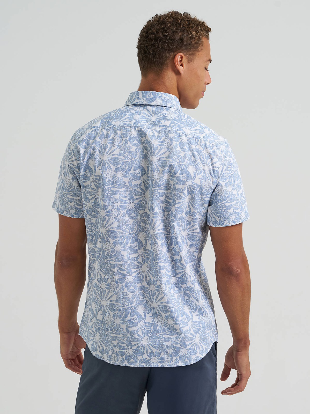 Men's Textured Floral Button Down Shirt - view 2