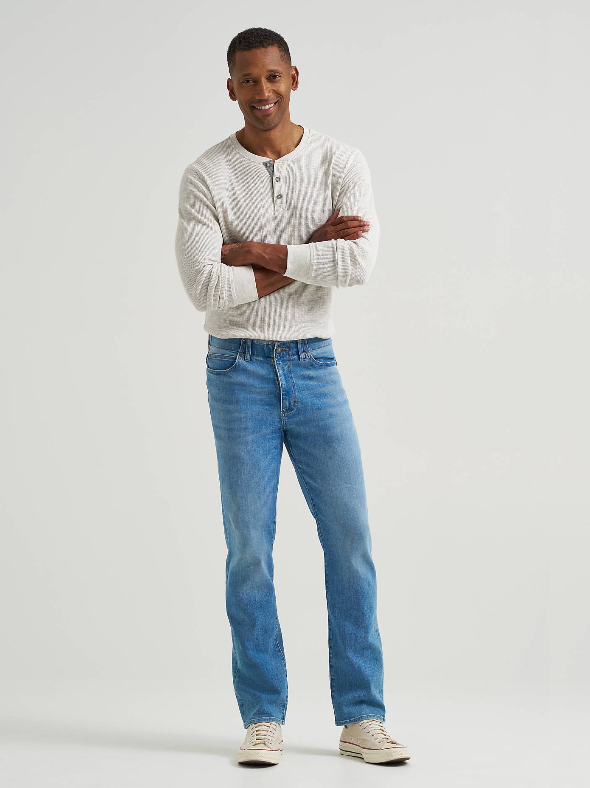 Men's Extreme Motion Slim Straight Leg Jean