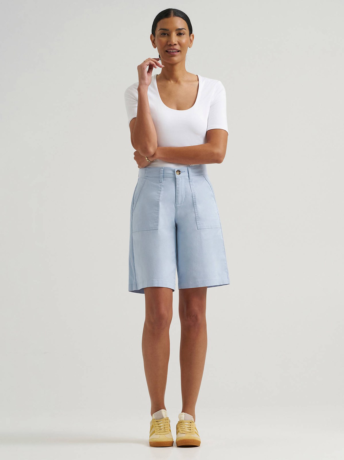 Women's Ultra Lux Comfort with Flex-To-Go Relaxed Fit Utility Bermuda