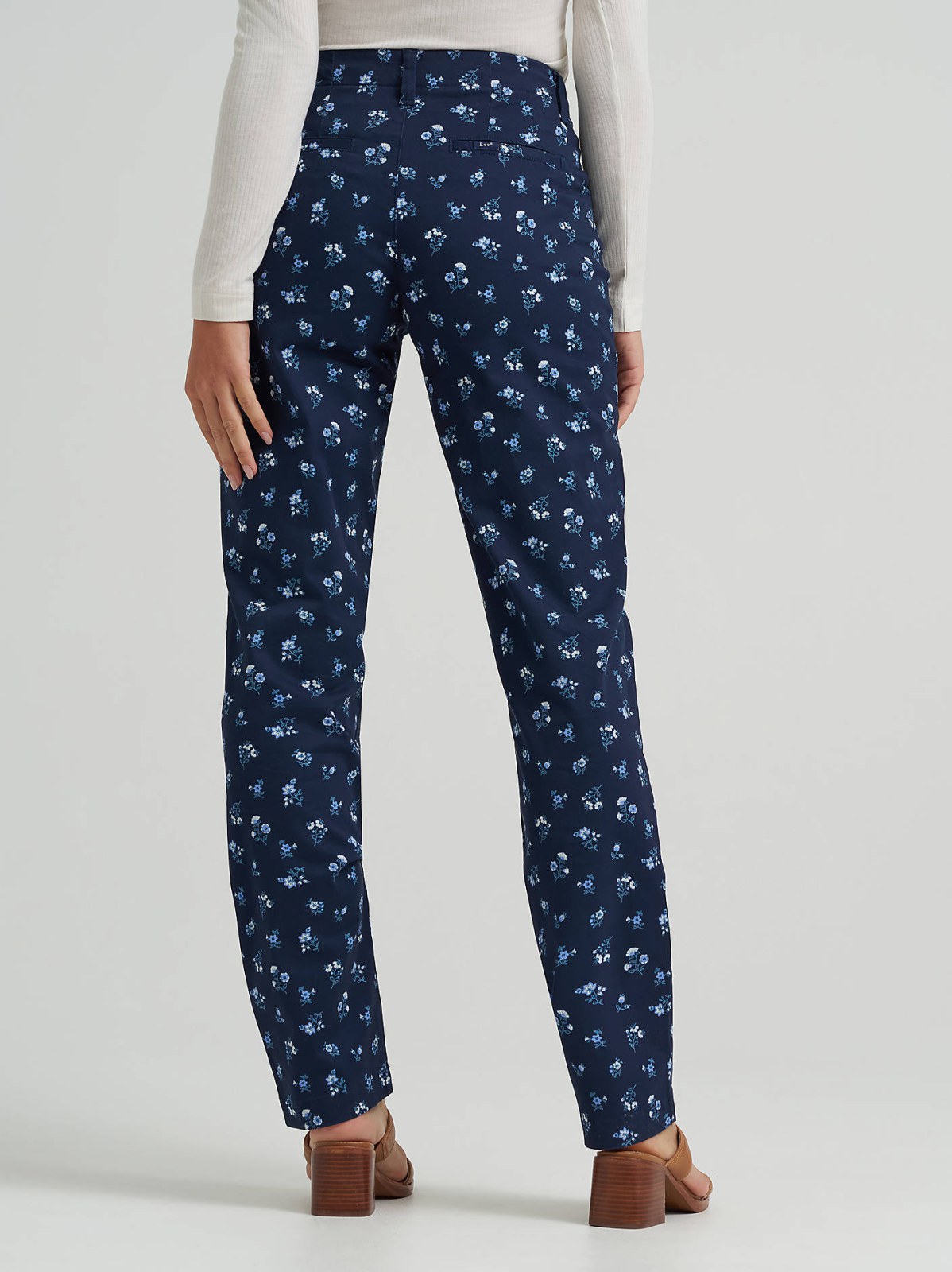 Women's Legendary Chino Pant - view 3