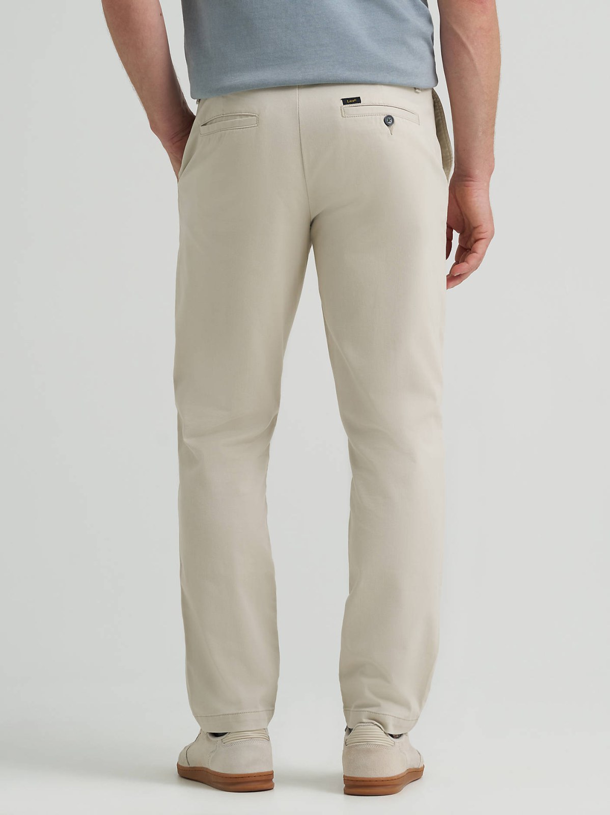 Men's Extreme Motion Relaxed Fit Khaki Pant - view 3