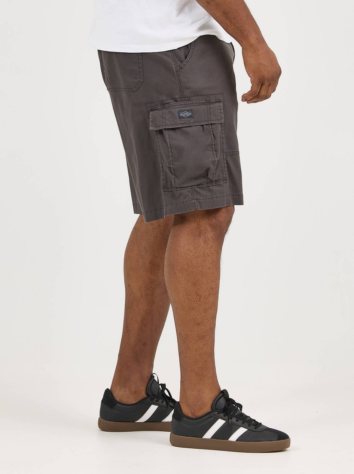 Men's Extreme Motion Carolina Cargo Short (Big & Tall) - view 4