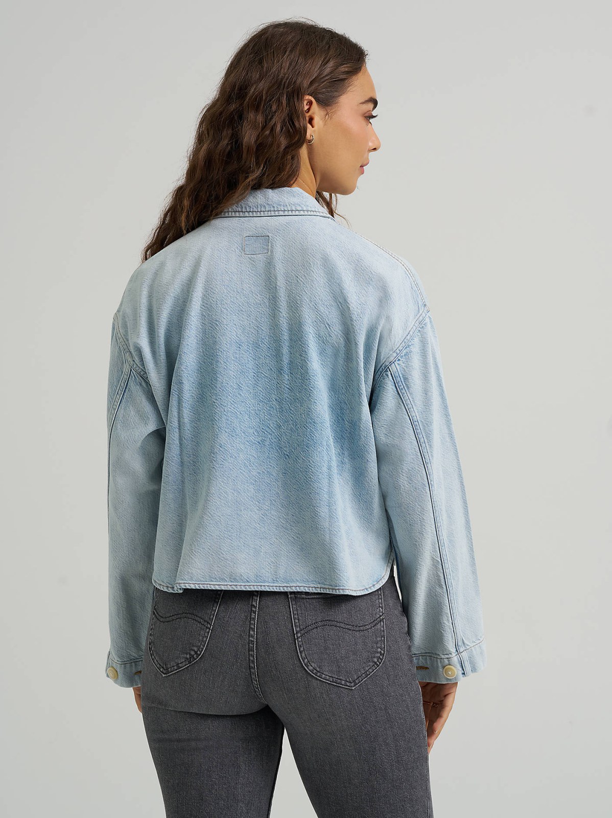 Women's Oversized Double Pocket Utility Overshirt - view 4