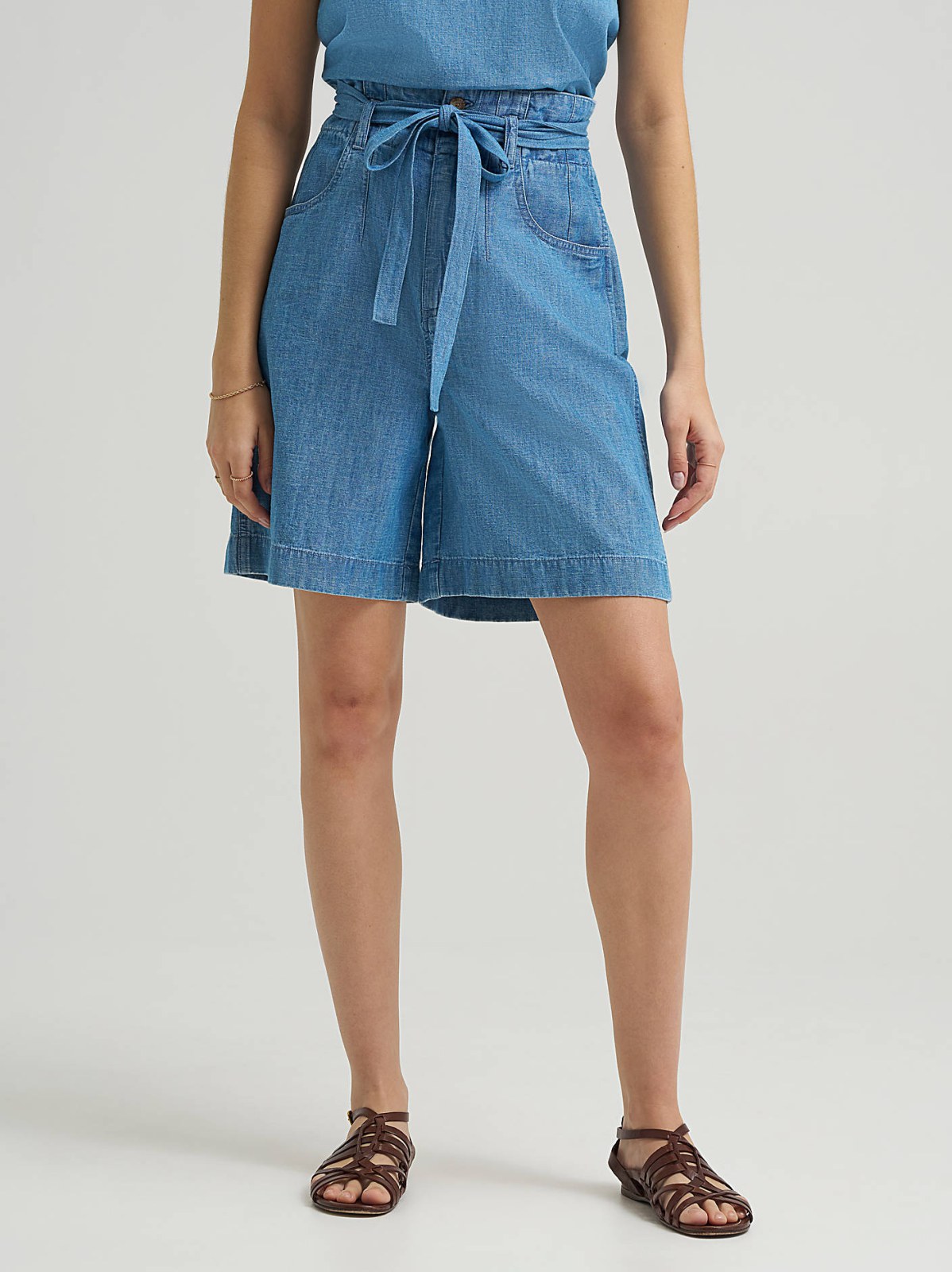 Women's High Rise Pleated Linen Bermuda - view 2