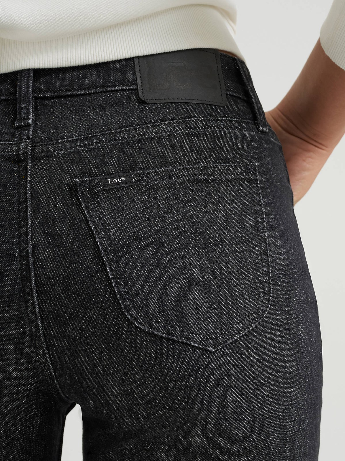 Women's Legendary Relaxed Straight Jean - view 5
