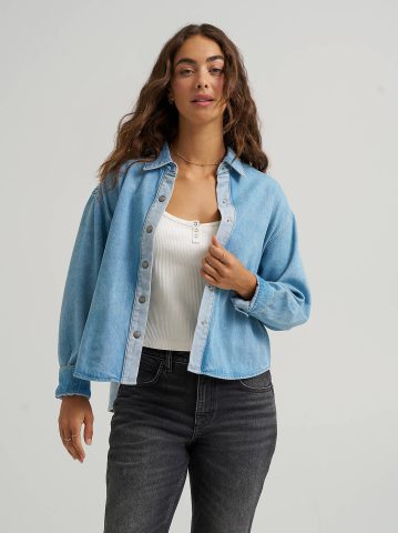 Women's Two Toned Denim Snap Front Shirt Women's Two Toned Denim Snap Front Shirt